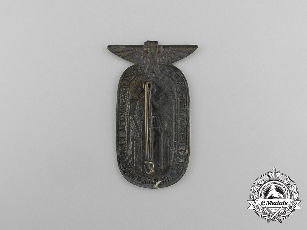 a1935_nsdap_district_meeting_of_recklenhausen_badge_aa_7405