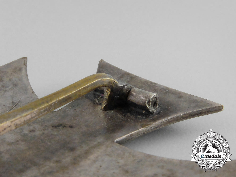 germany,_imperial._an_iron_cross_first_class_with_case_aa_9180