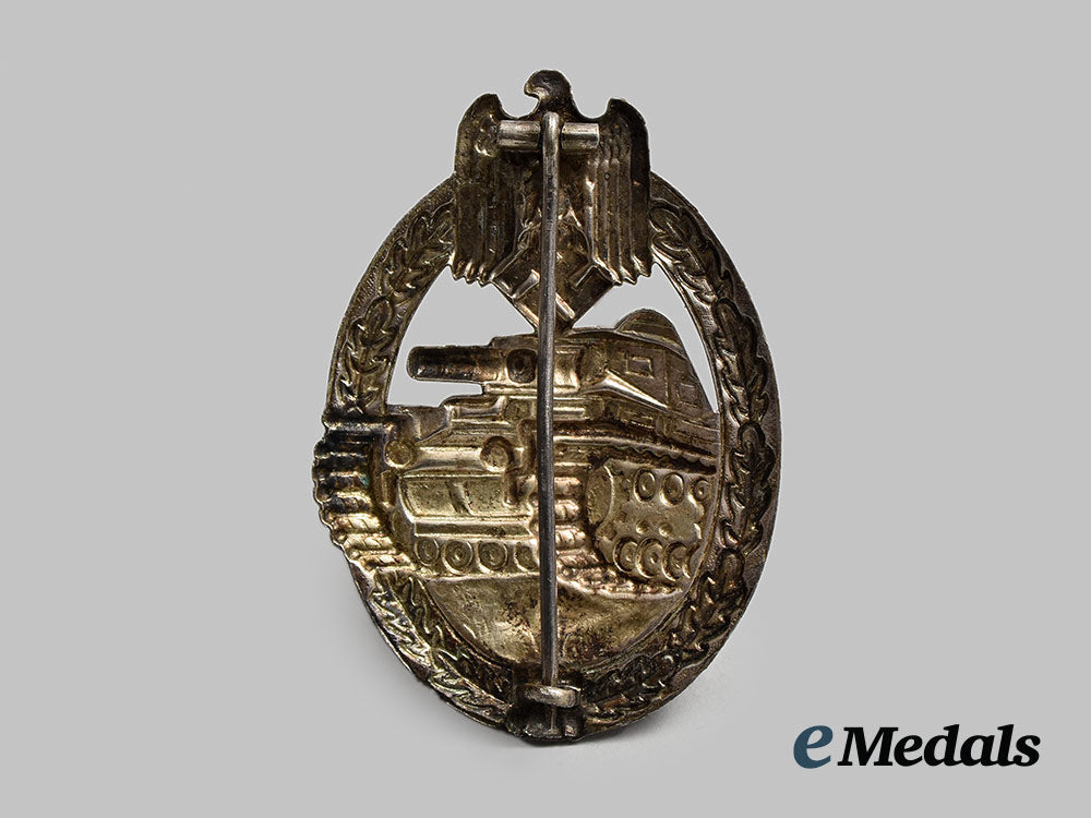 germany,_wehrmacht._a_mint_panzer_assault_badge,_silver_grade_ai1_2168-_1_