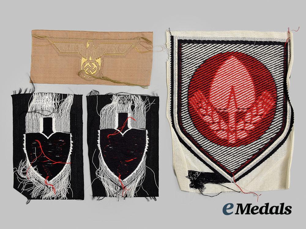 germany,_third_reich._a_mixed_lot_of_uniform_insignia_ai1_2431-_1__1_1_1