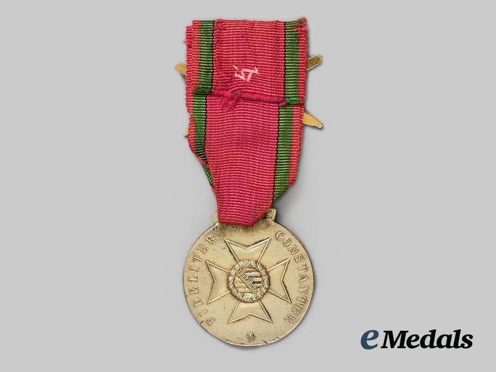 saxe-_coburg_and_gotha,_duchy._a_saxe-_ernestine_house_order_medal_of_merit,_military_division,_with1914_clasp_ai1_4437_1