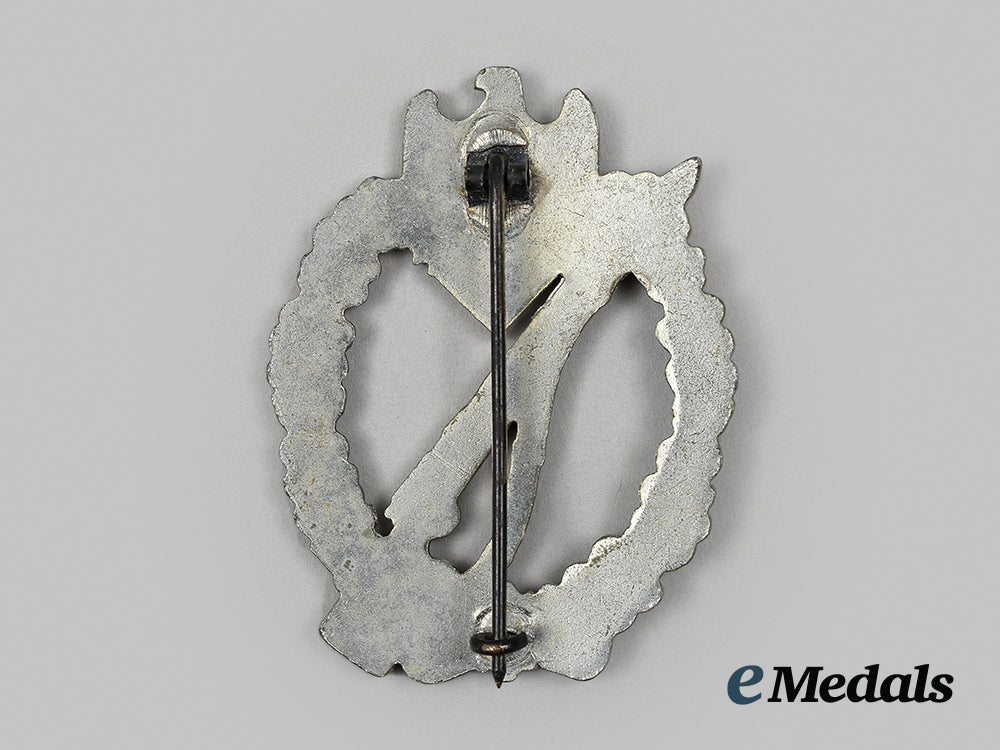 germany,_wehrmacht._an_infantry_assault_badge,_silver_grade_ai1_4950_1