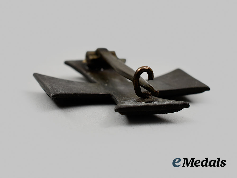 mecklenburg-_schwerin,_grand_duchy._a_military_merit_cross_i_class,_c.1935_ai1_5211