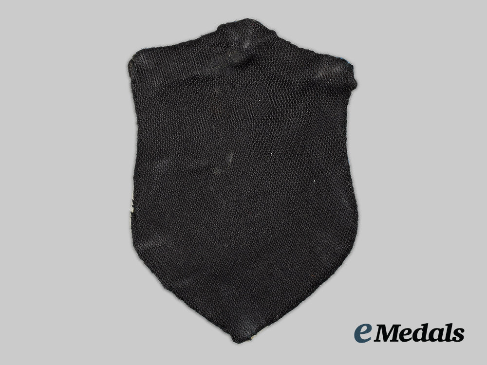 germany,_ss._an_estonian_legion_volunteer’s_arm_shield,_unofficial_first_pattern_variant_ai1_6130