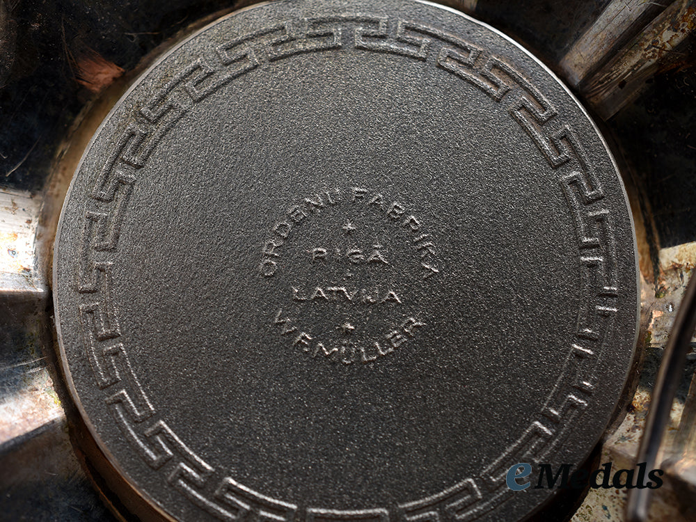 latvia._an_order_of_the_three_stars,_ii_class_star,_by_f.müller,_c.1930_ai1_6538_1