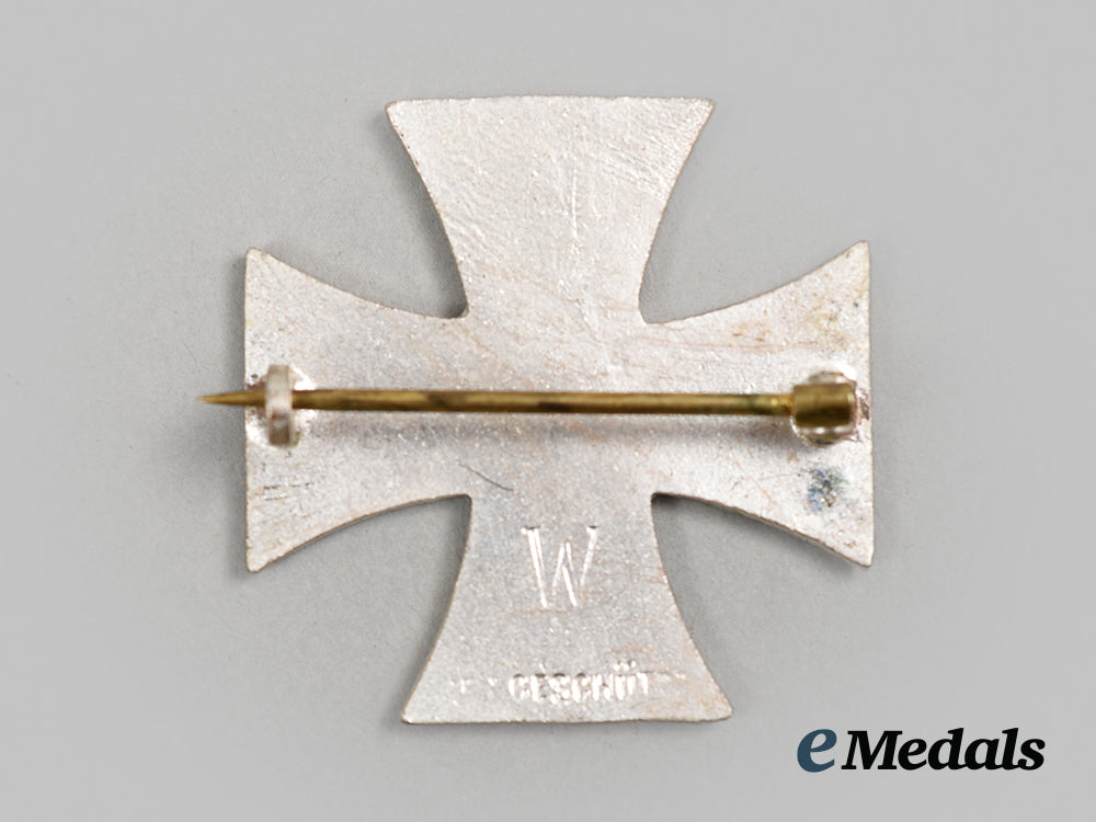 germany,_imperial._a1914_iron_cross_patriotic_badge_ai1_6666_1