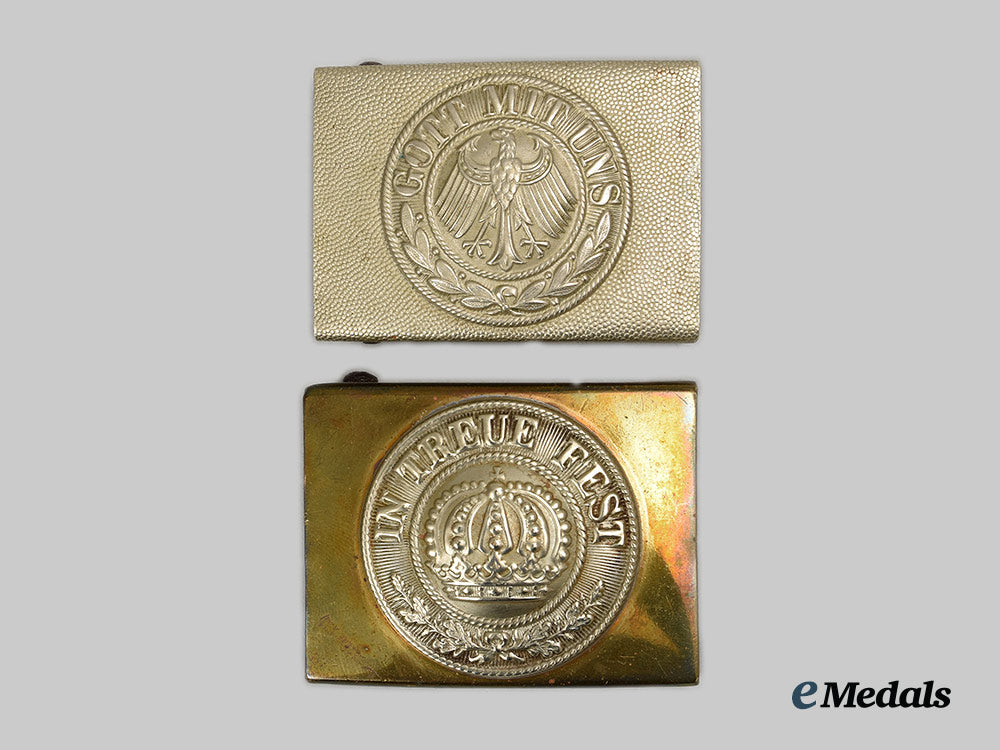 germany,_imperial;_germany,_weimar_republic._a_pair_of_belt_buckles_ai1_8205_1