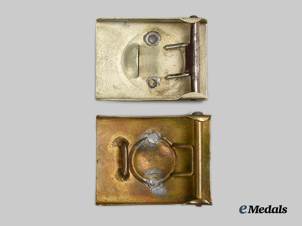 germany,_imperial;_germany,_weimar_republic._a_pair_of_belt_buckles_ai1_8206_1