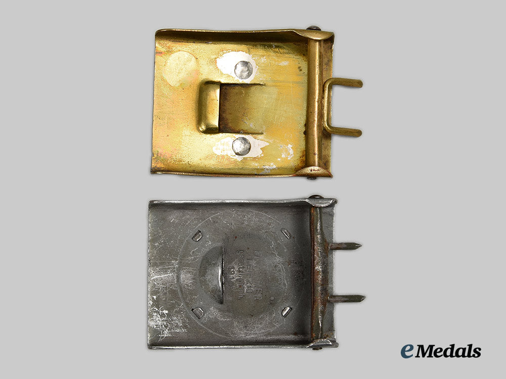 germany,_imperial._a_pair_of_belt_buckles_ai1_8225_1