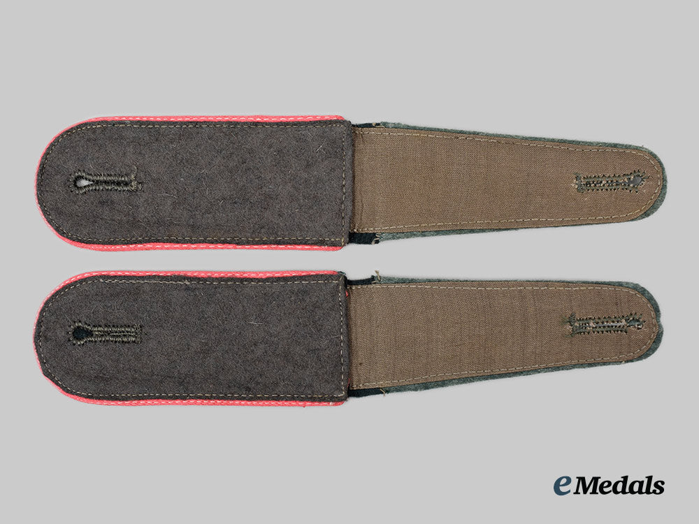 germany,_heer._a_mint_set_of_armoured_enlisted_personnel_shoulder_straps_ai1_8328_2