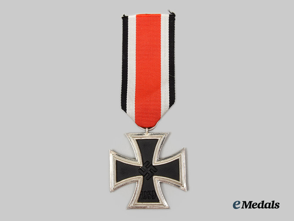 germany,_wehrmacht._a_mint1939_iron_cross_ii_class,_by_wilhelm_deumer_ai1_8520_1_1