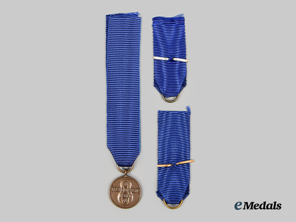 germany,_third_reich._a_mixed_lot_of_miniature_long_service_awards_ai1_8624_1