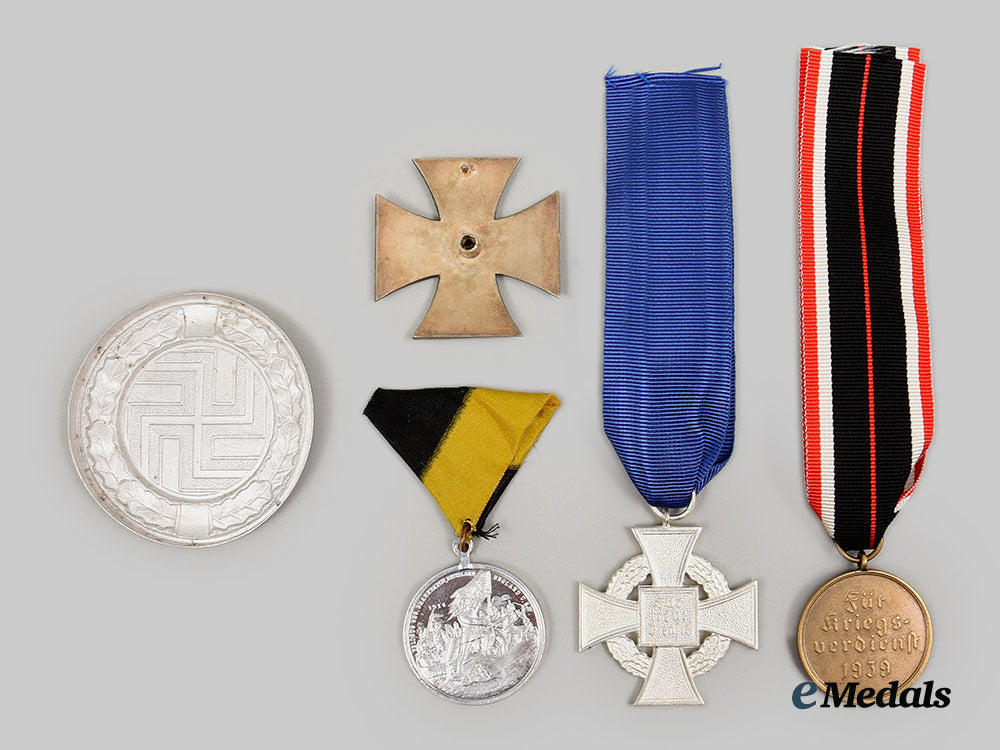 germany,_imperial;_germany,_wehrmacht._a_mixed_lot_of_decorations_and_insignia_ai1_8671_1
