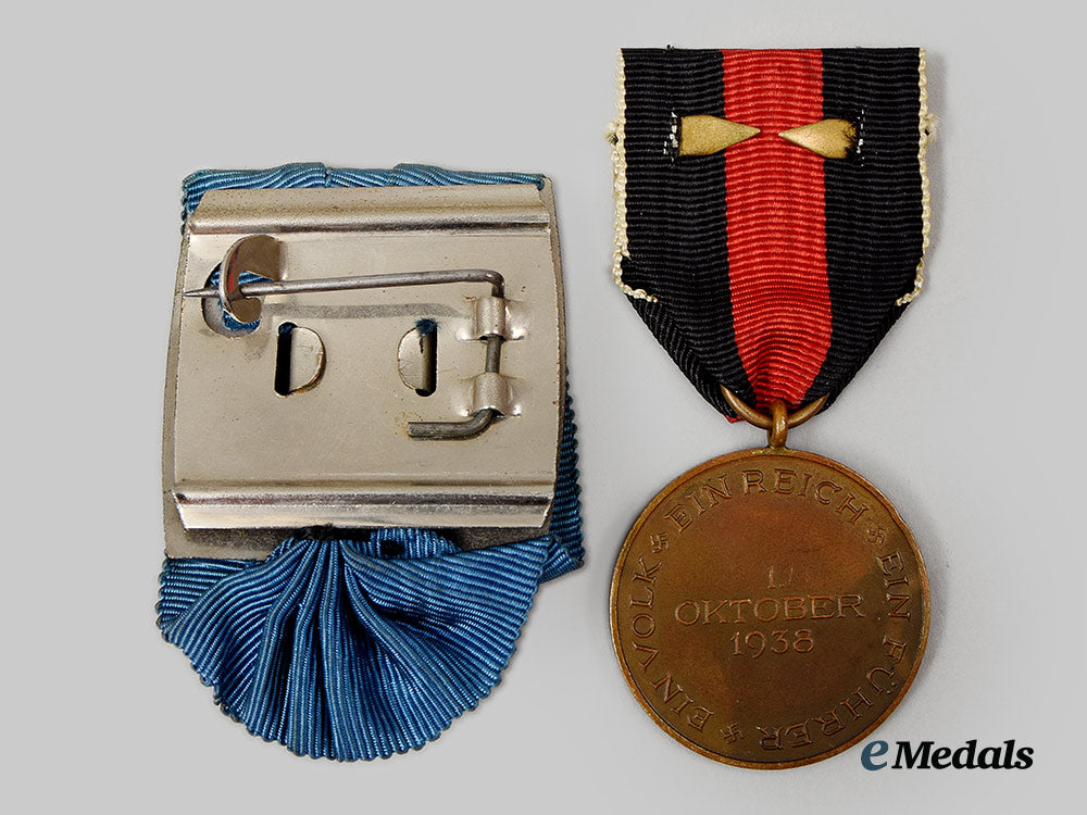 germany,_wehrmacht._a_pair_of_awards_ai1_9076_1_1