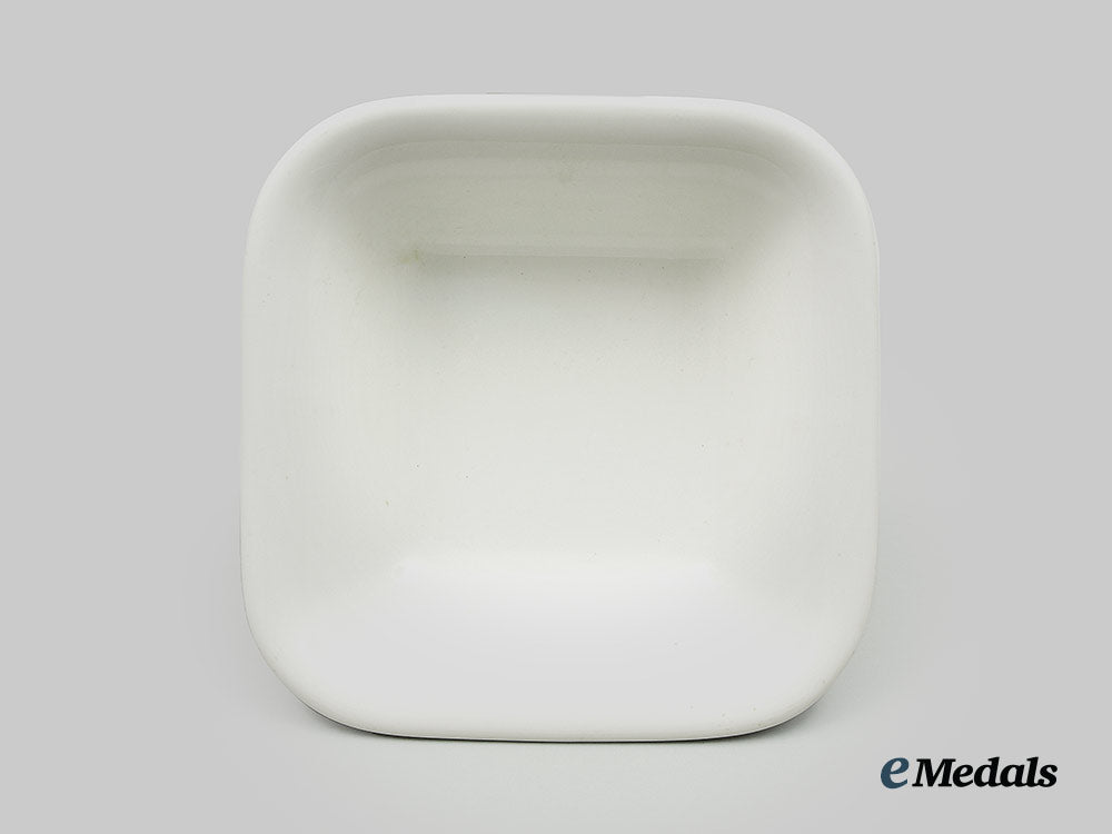 germany,_ss._a_large_waffen-_ss_mess_hall_bowl,_by_victoria_ai1_9835_1