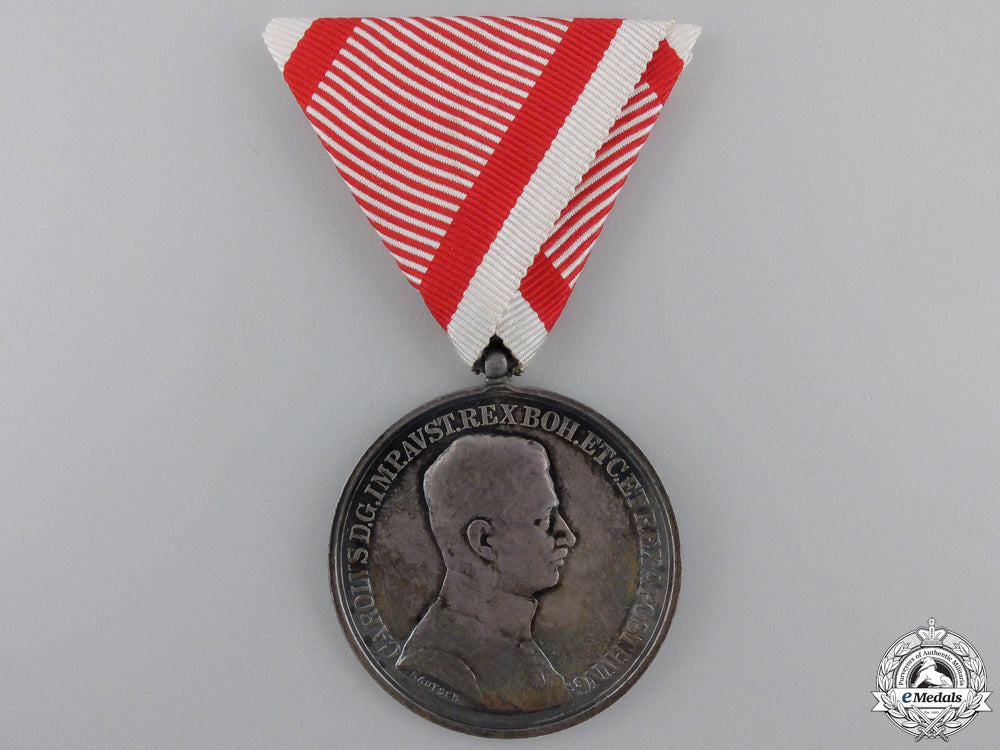 an_austrian_bravery_medal;_silver_grade1_st_class_an_austrian_brav_5531570db8ba2