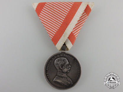 an_austrian_bravery_medal;2_nd_class_silver_grade_an_austrian_brav_55ce0685e47e3