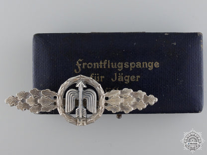 an_early_clasp_for_short_range_fighter_pilot's_with_case_an_early_clasp_f_54bd269564776
