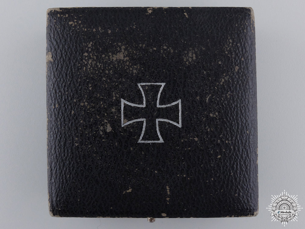 an_iron_cross1_st_class1939_case_by_paul_maybauer_an_iron_cross_1s_54ecafd93a9bb