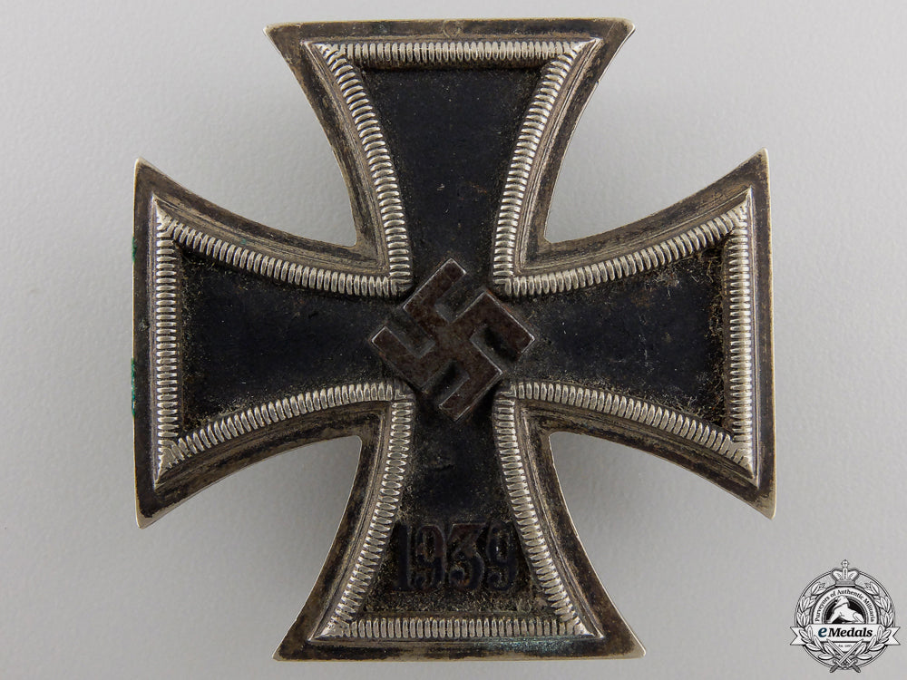 an_iron_cross1_st_class1939;_awarded_to'_unteroffizier_ewald_opitz_an_iron_cross_1s_55564113d1707