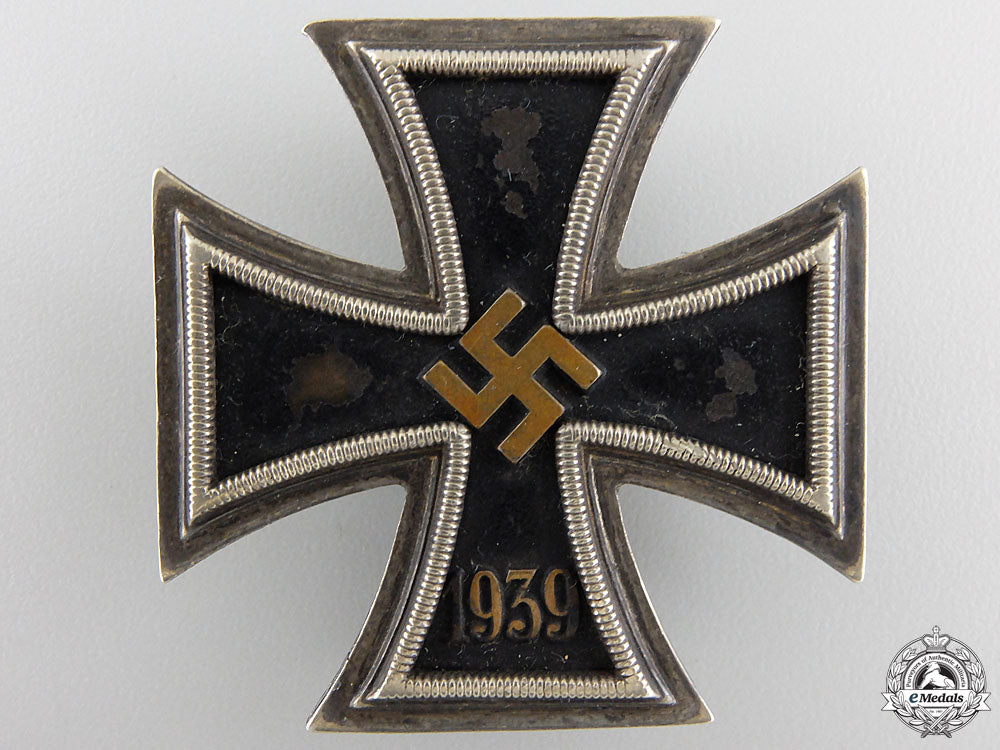 an_iron_cross_first_class1939_an_iron_cross_fi_5597f9f13134e