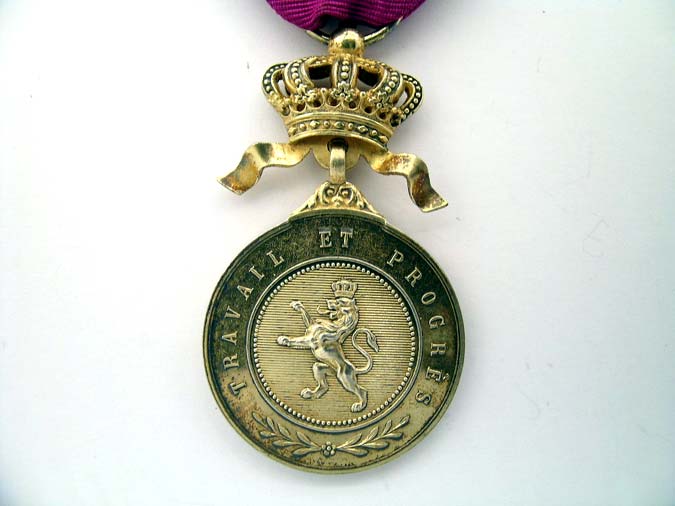 royal_order_of_the_lion_b1170002