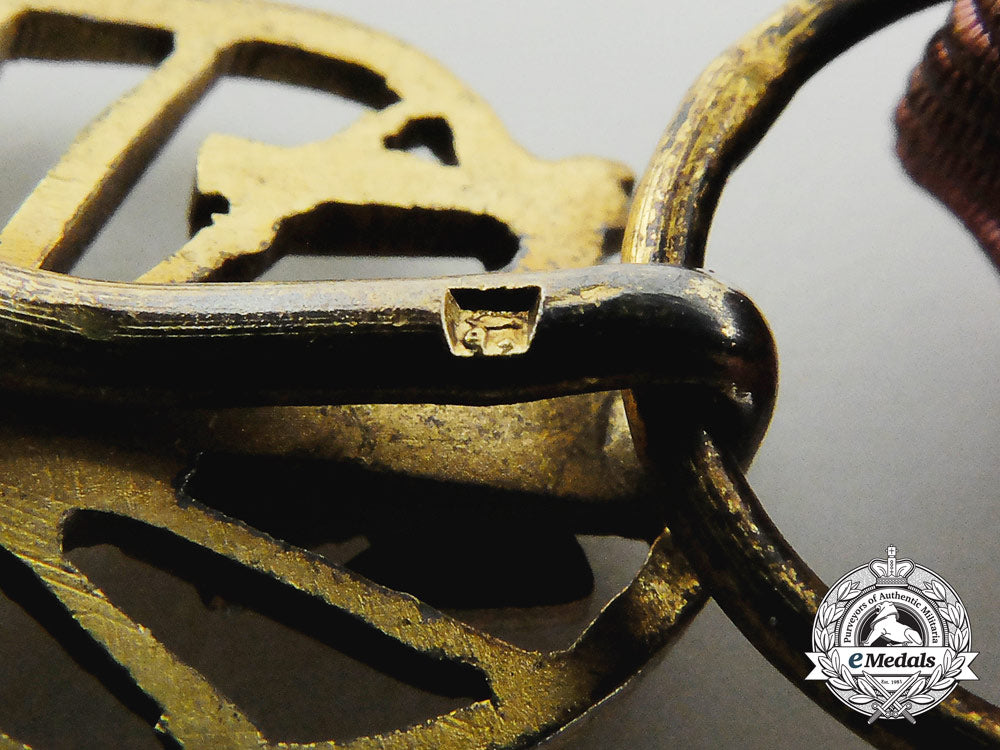 an_egyptian_order_of_cultural_merit;_second_class_officer_with_case_b_0016