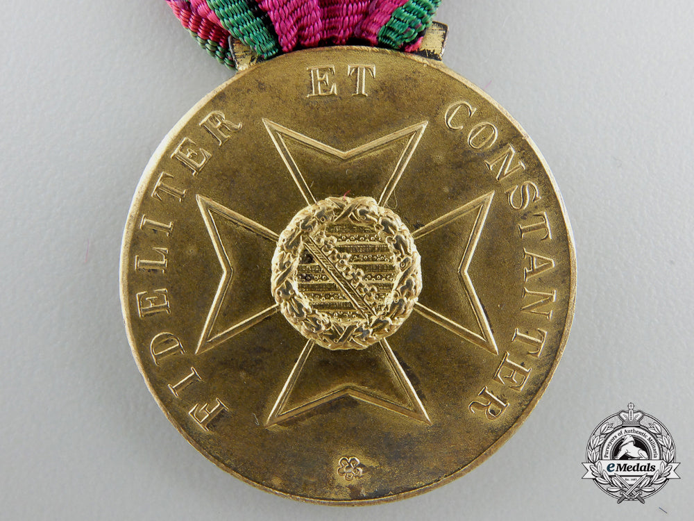 a_saxon_duchies_golden_merit_medal_with_sword1914/8_clasp_b_015