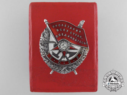 a_soviet_russia_order_of_the_red_banner;_type1(1930-1941)_with_case_b_1119