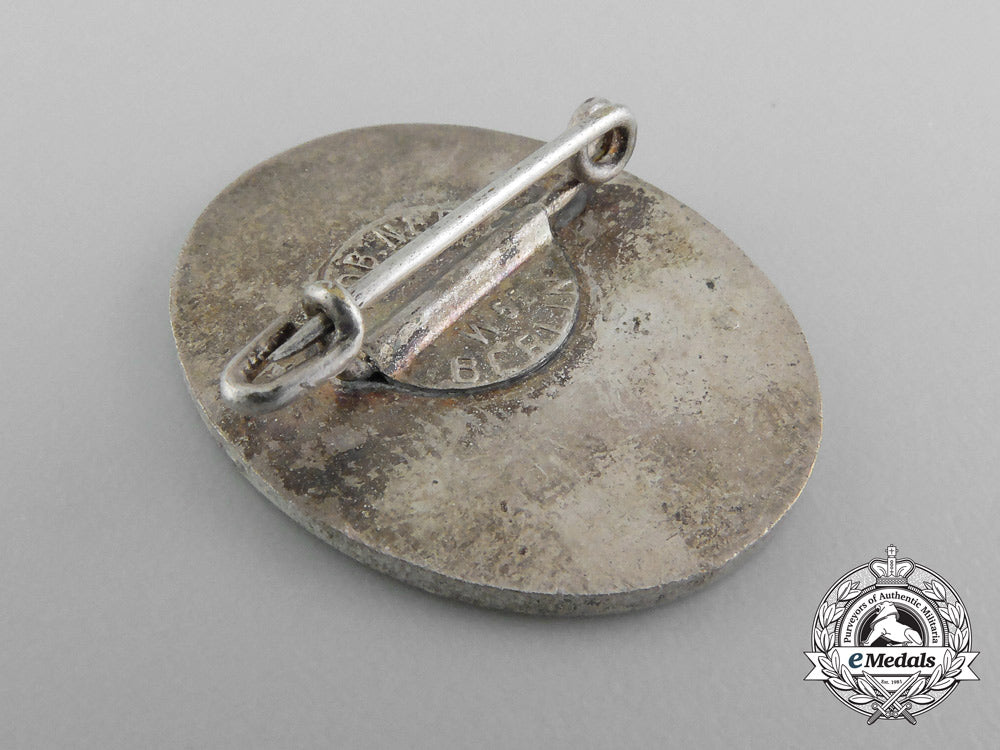 a_german_colonial_organization_members_badge;_lady’s_section_b_1662