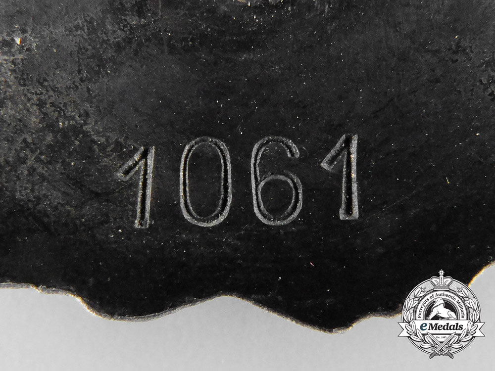 two_rare_polish_spanish_civil_war_decorations1936-1939_b_1797