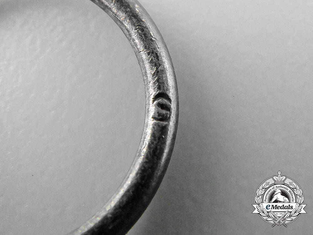 an_wwi_iron_cross_medal_pair;_marked_godet&_söhn_b_1834