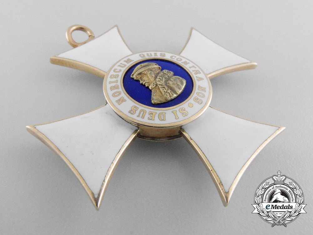 a_hessen_order_of_philip_the_brave_in_gold;_first_class_b_2437