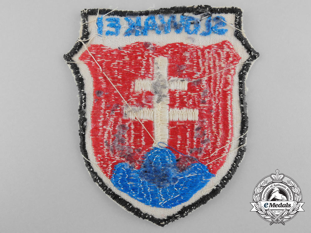 a_second_war_slovakian_army_volunteer_sleeve_shield_b_2636_1