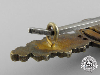 a_gold_grade_clasp_for_bomber_pilots_in_tombac_b_2821