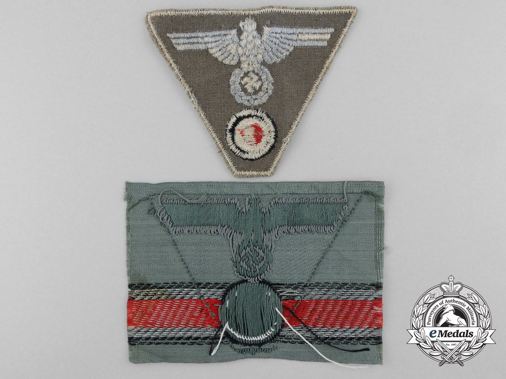 two_german_trapezoid_cap_insignia_b_3166