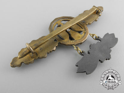 a_gold_grade_short_range_day_fighter_flight_clasp_with_pendant_b_3382