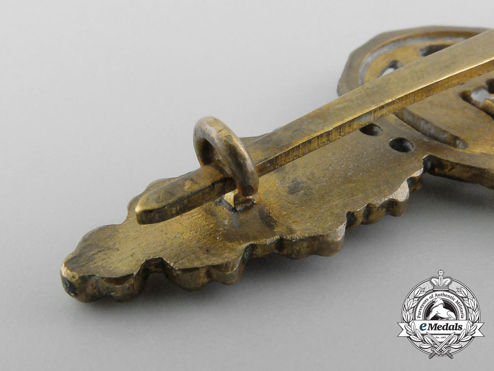 a_gold_grade_short_range_day_fighter_flight_clasp_with_pendant_b_3383