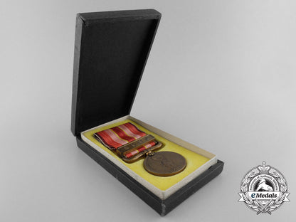japan,_empire._a_manchurian_incident_war_medal_with_case,_c.1934_b_4046