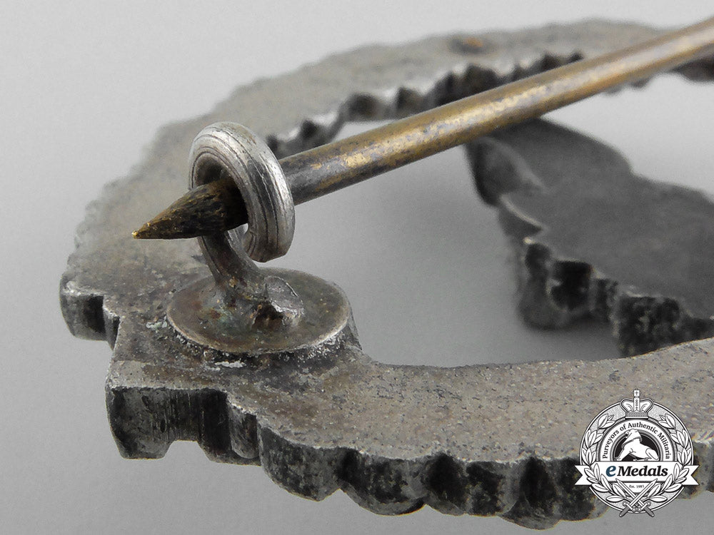 a_rare_luftwaffe_glider_pilot's_badge_by_c.e._juncker_b_5443