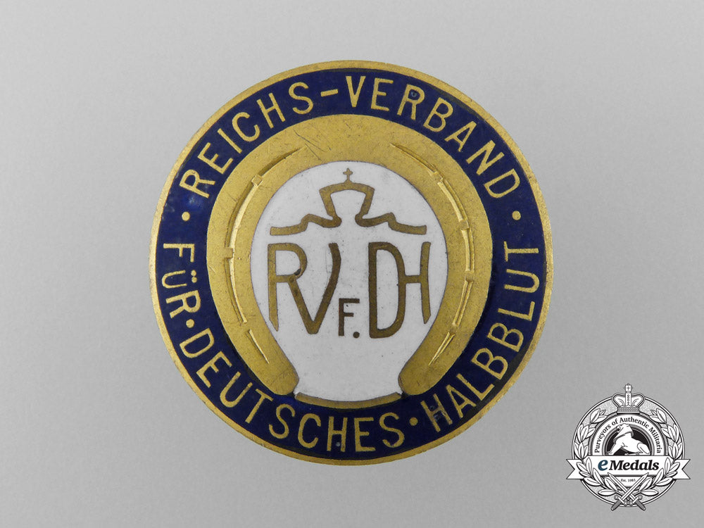 germany,_third_reich._a_national_association_for_german_half-_blood_membership_badge_b_5560