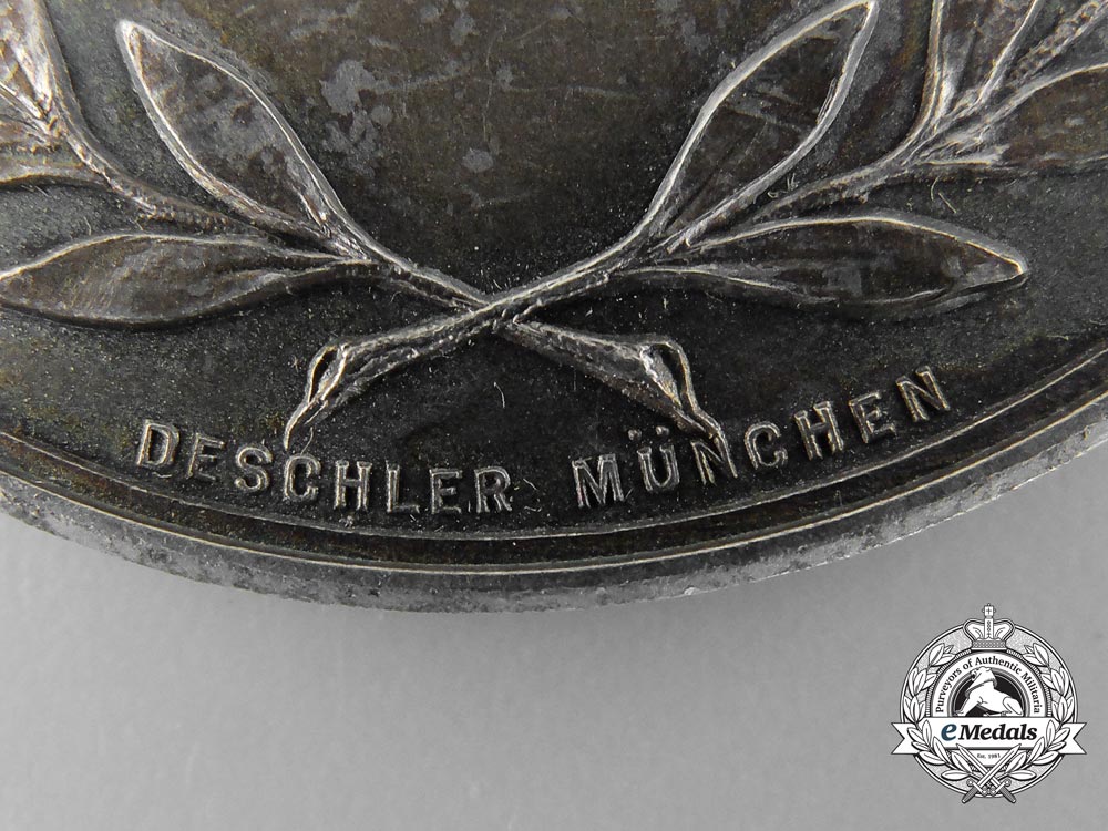 a194014_th_panzer_division_medal_by_deschler_b_5875