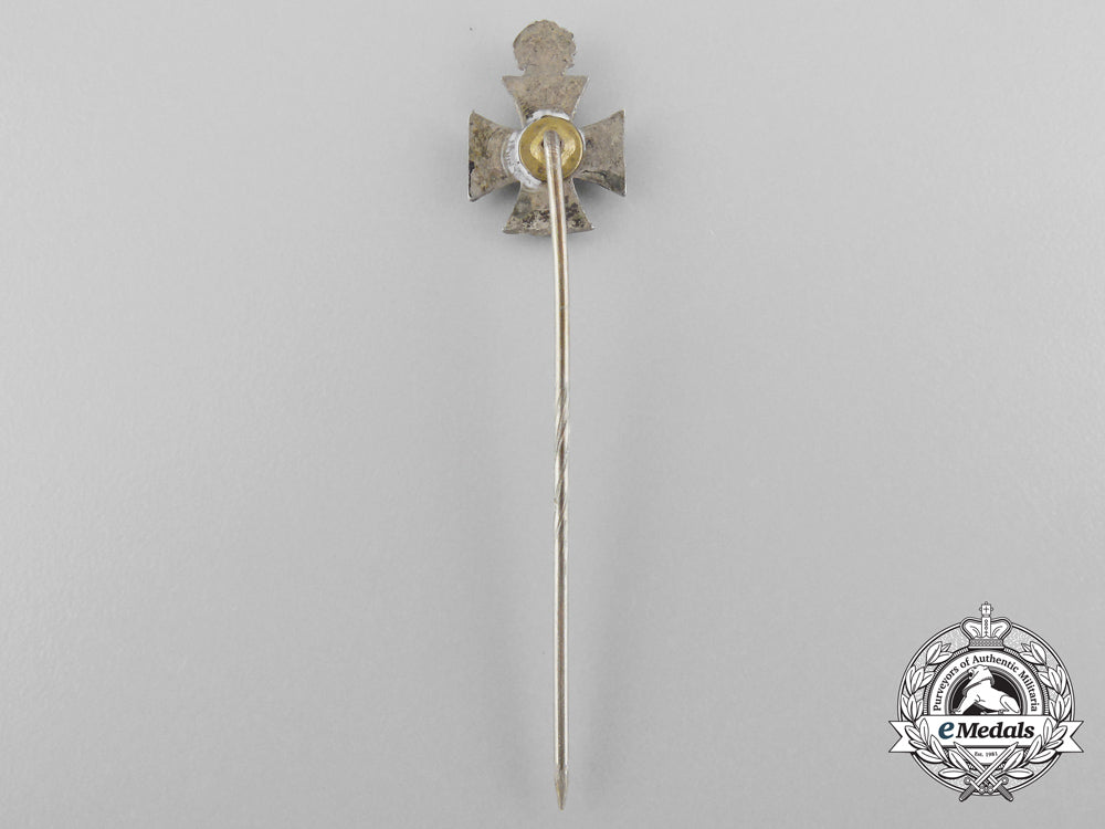a_miniature_knights_cross_with_oak_leaves_stickpin_b_6020