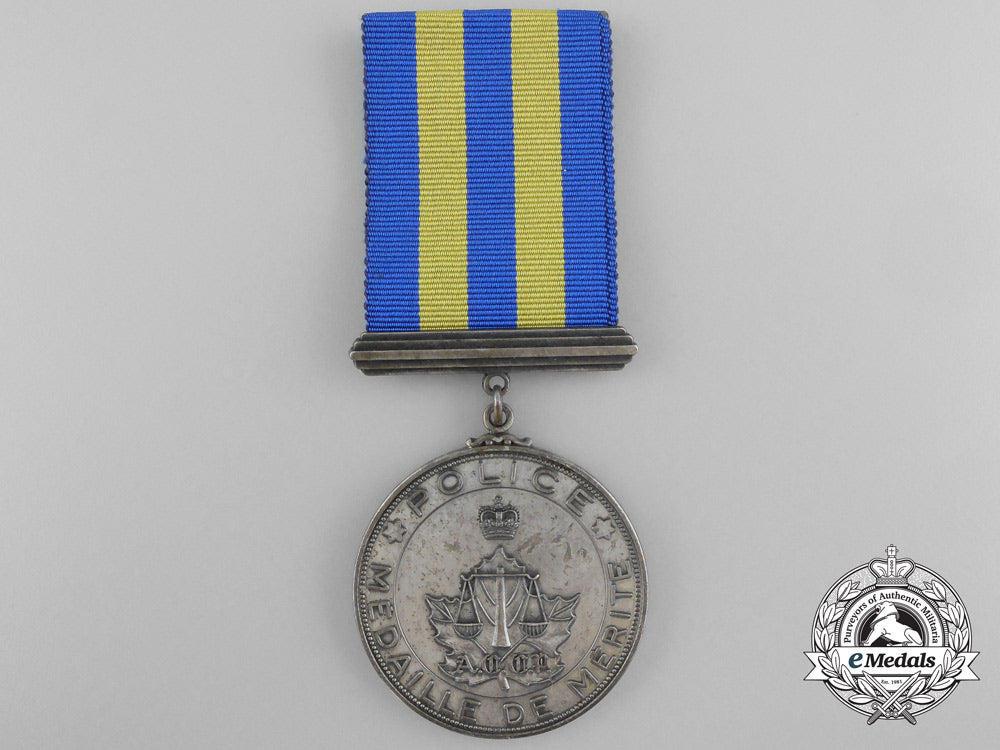 canada,_commonwealth._a_canadian_association_of_chief_of_police_service_medal_b_6353