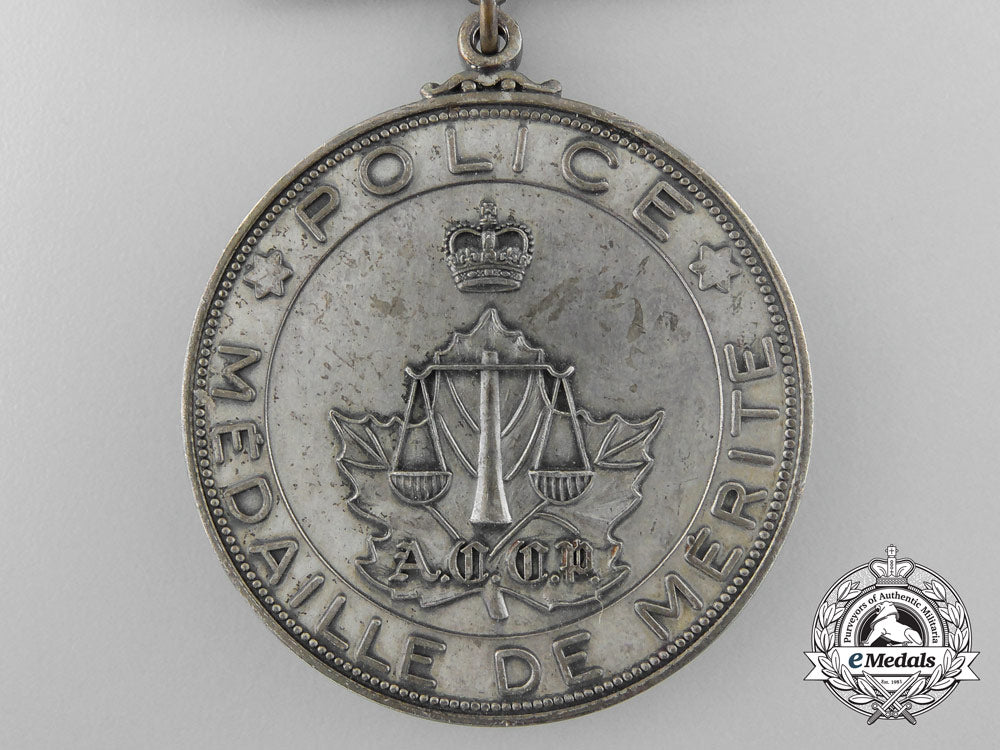 canada,_commonwealth._a_canadian_association_of_chief_of_police_service_medal_b_6354