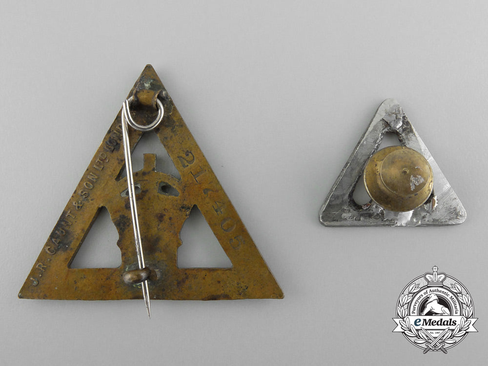 two_first_war"_on_war_service"1916_badges_b_7435