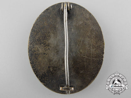 an_early_silver_grade_wound_badge_b_8748