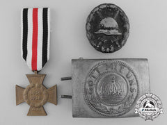 A Lott Of Three German First War Awards And Insiginia