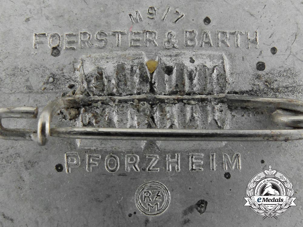 a1934_nsdap_party-_day_badge_for_hannover_b_9385