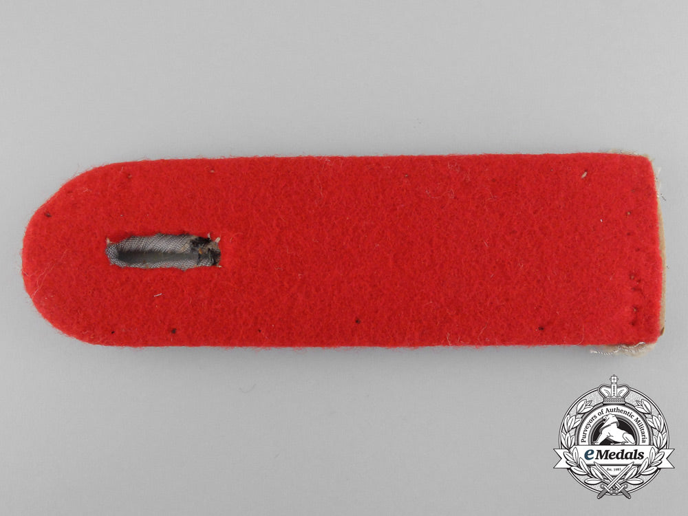 a_single_wehrmacht_artillery_lieutenant_shoulder_strap_b_9452